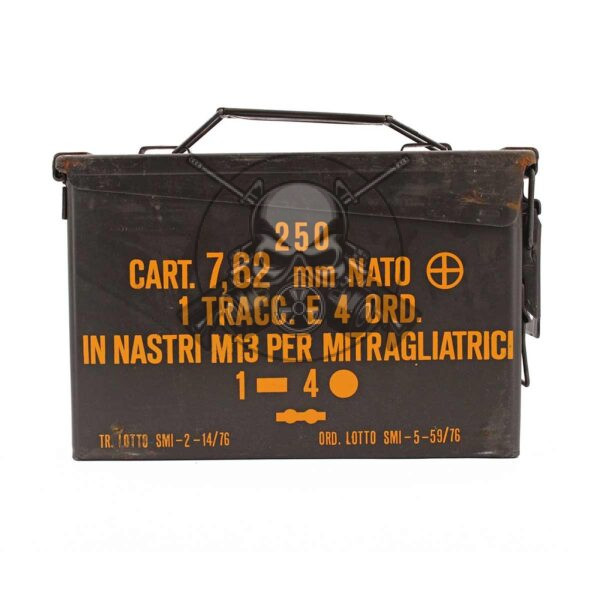 CAJA MUNICIÓN METÁLICA USADA VERDE