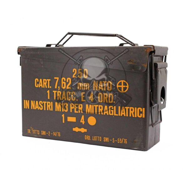 CAJA MUNICIÓN METÁLICA USADA VERDE - Imagen 2